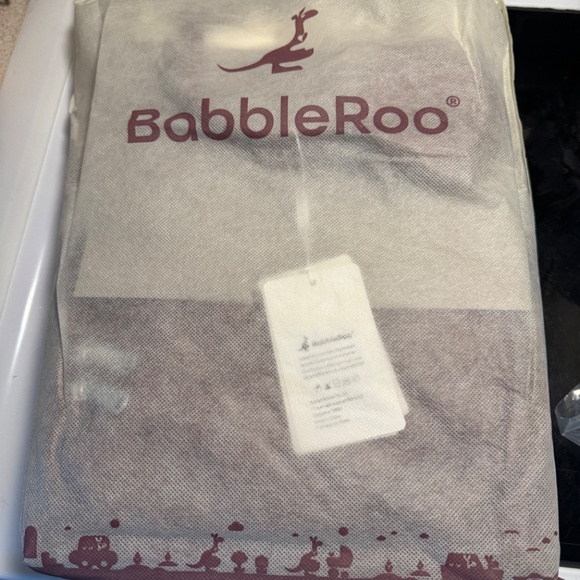 Babbleroo vegan leather diaper backpack - Picture 3 of 10